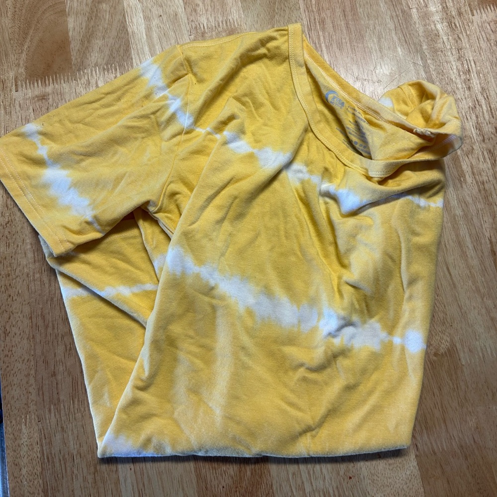 ZYIA Yellow Crewneck Active Tee with White Stitching - Picture 2 of 3